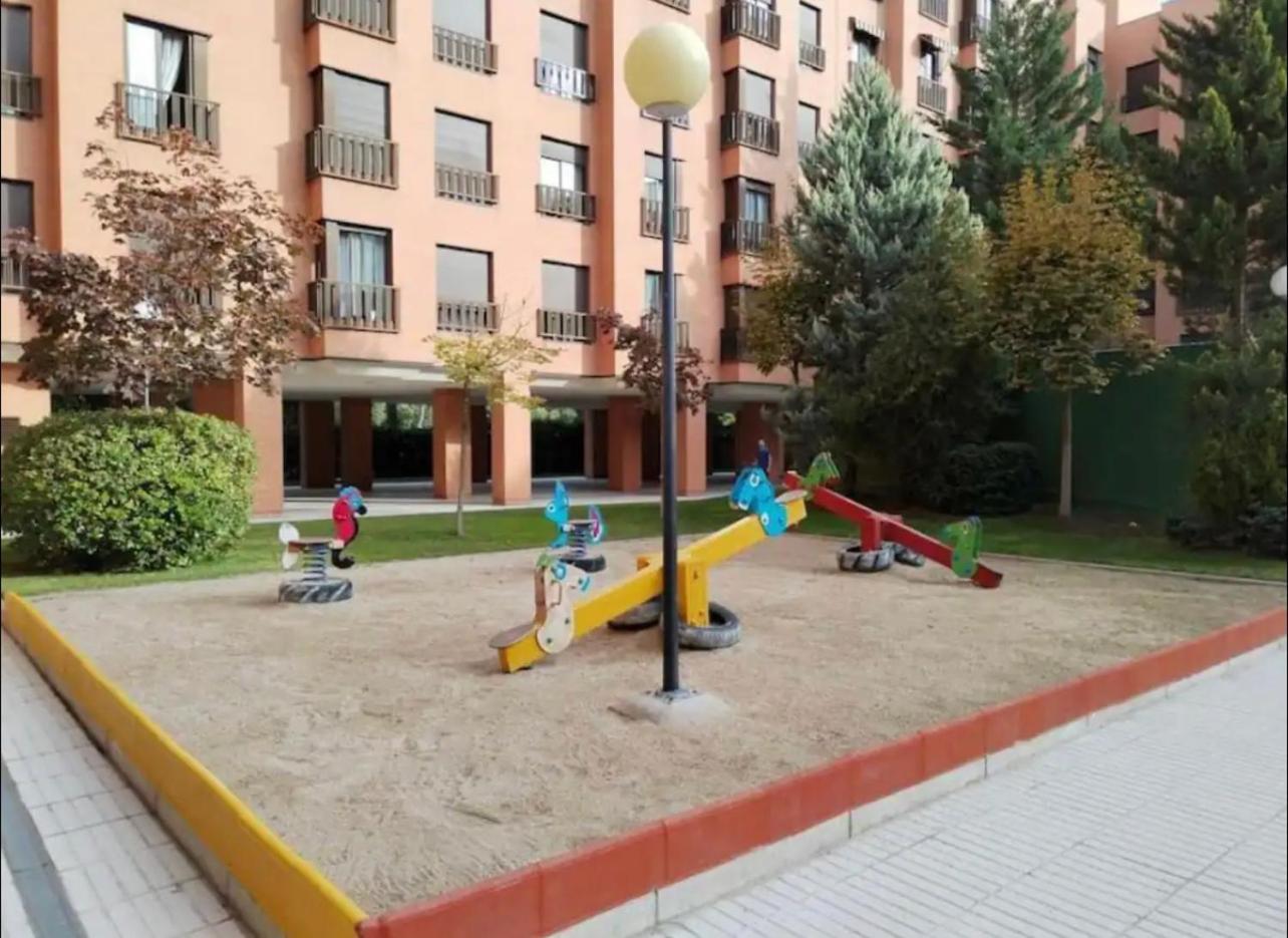 Samaniego Suite, Airport, Ifema Turistico 마드리드 외부 사진